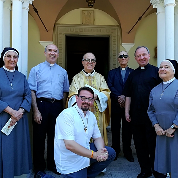 Fano – 50 anni di sacerdozio Don Vincenzo