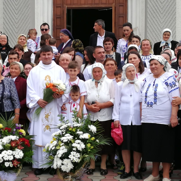 Romania – Prime messe per due novelli sacerdoti