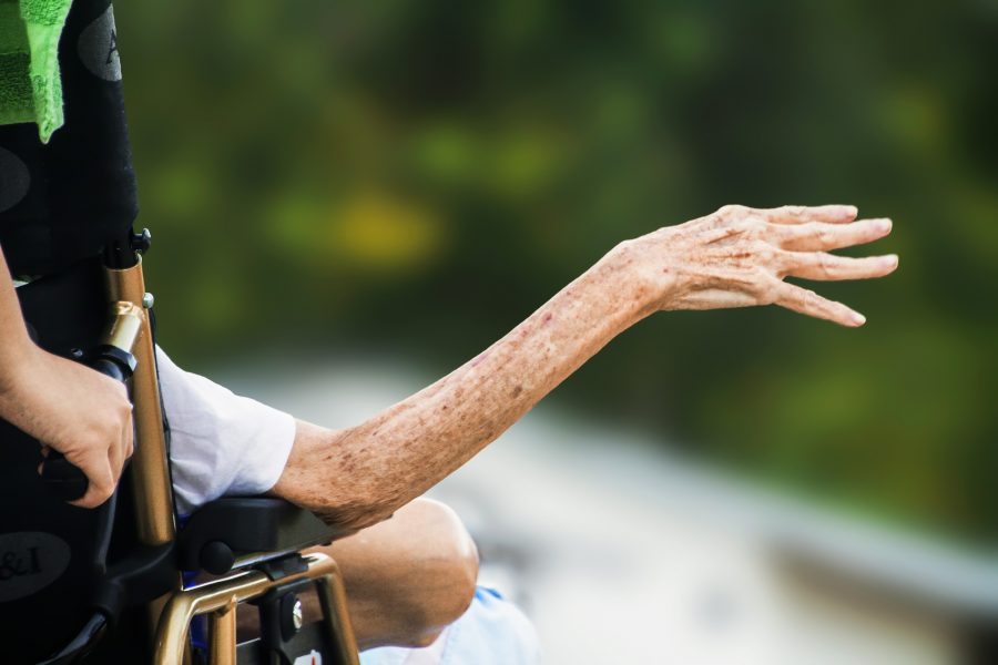 Costruire il futuro dell’assistenza agli anziani non autosufficienti in Italia