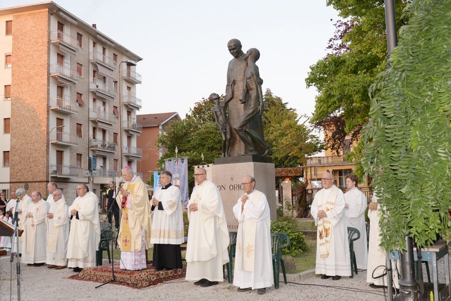 Pontecurone – Il paese festeggia il suo Don Orione