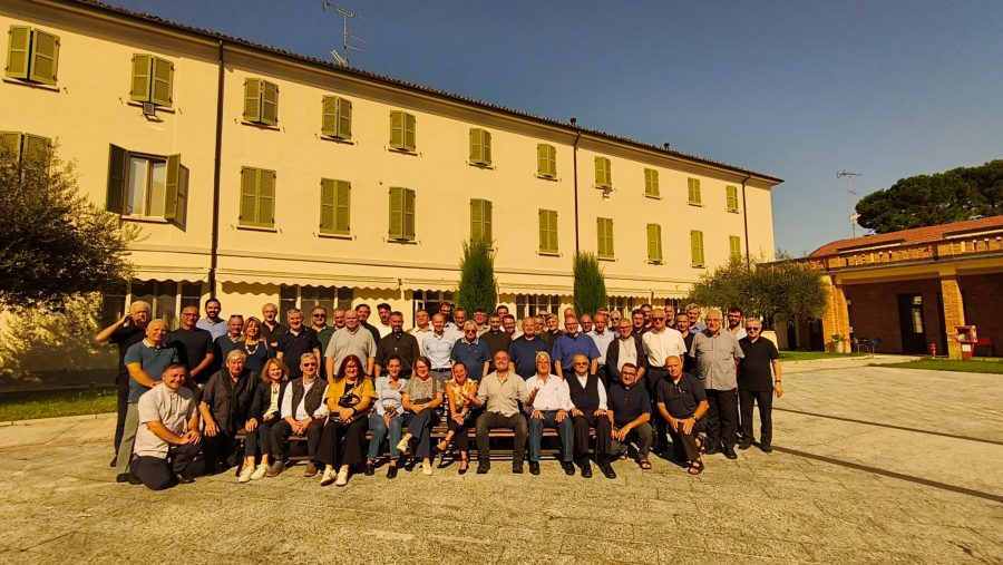 Montebello – Una famiglia in cammino
