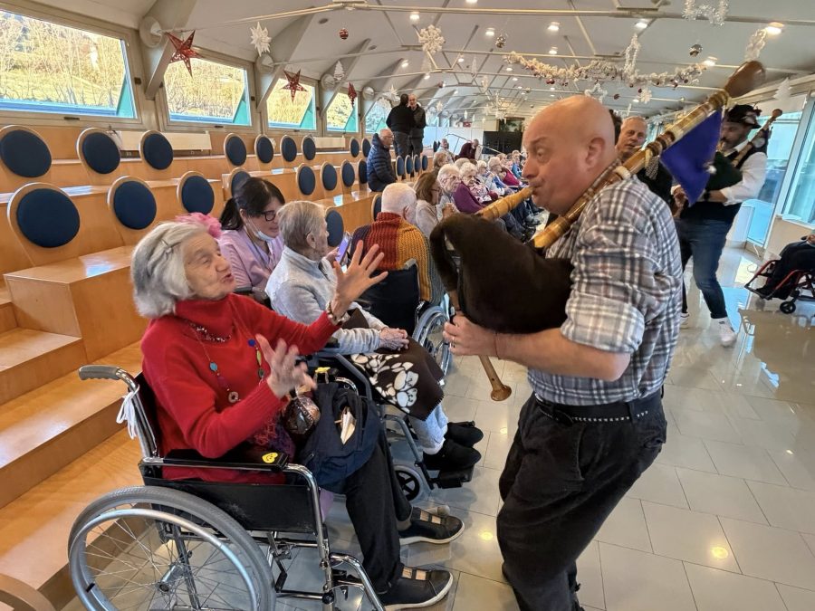 Bergamo – Pensando al Natale sulle note del Baghecc