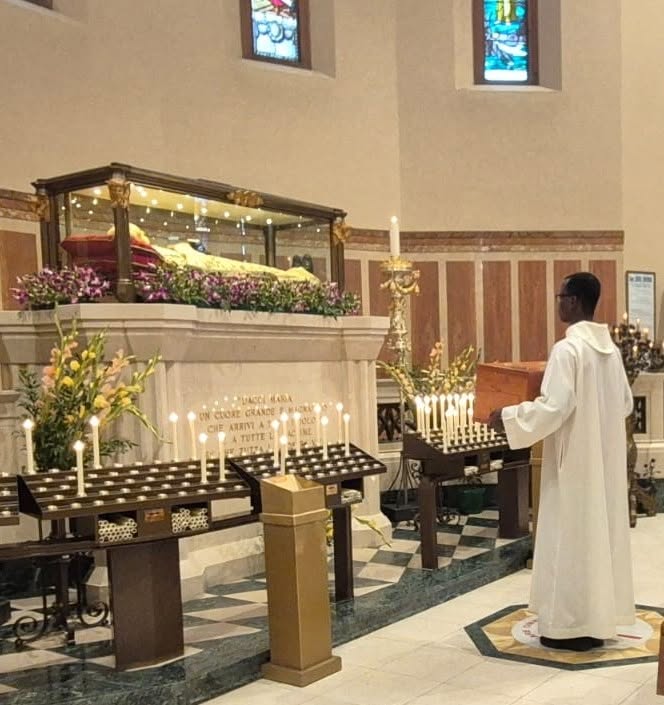 Tortona – La Famiglia Carismatica Orionina accoglie Mamma Carolina al Santuario della Madonna della Guardia